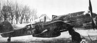 Две фотографии опытной модели Fw 190С V18 Кенгуру На них хорошо видны - фото 172