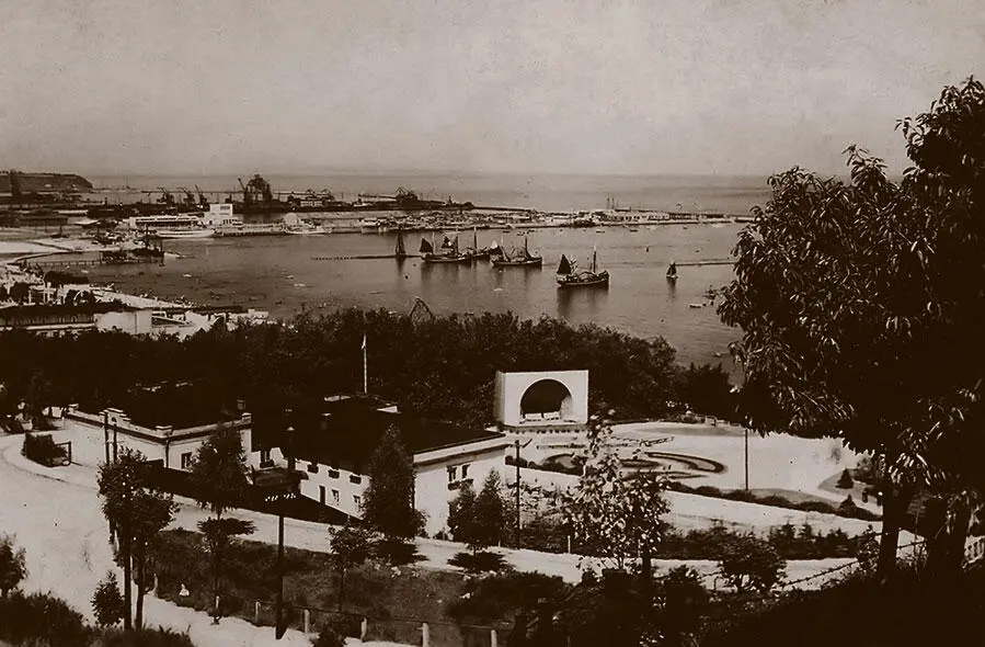 Порт Гдыня 1934 год 28 марта начались бои в городе Беженцы как когдато в - фото 222
