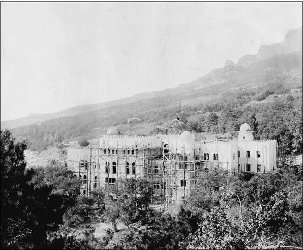 Окончание отделочных работ дворца Дюльбер в 1897 году Фото августа 1897 года - фото 46