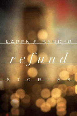 Karen Bender Refund: Stories обложка книги