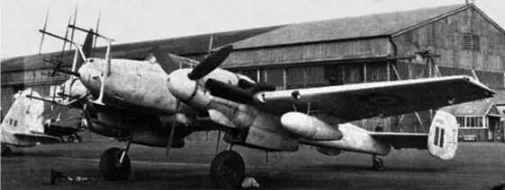 Ночной истребительперехватчик Мессершмитта Bf110G4 с английскими - фото 84