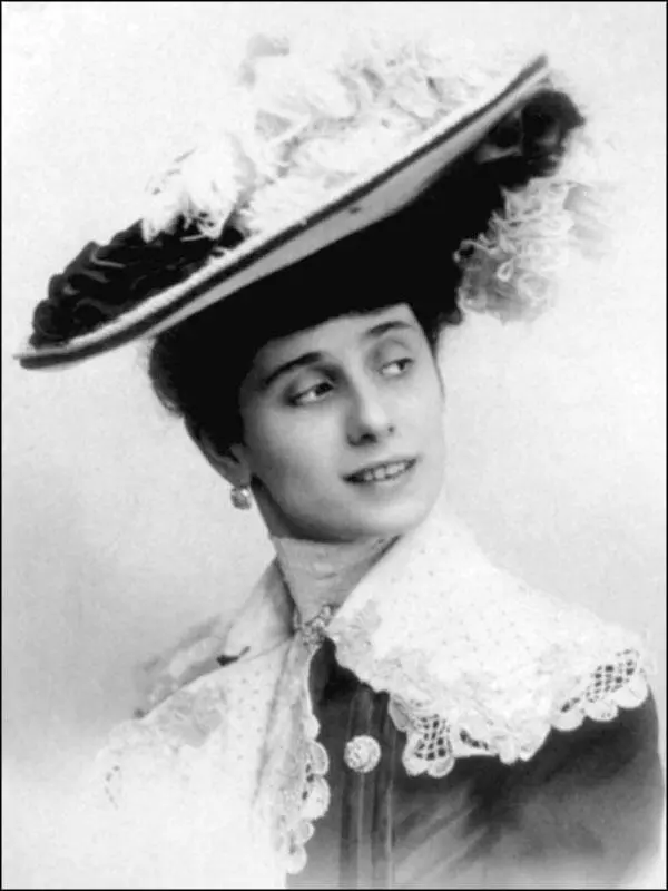 Анна Павлова стала не только примойбалериной Мариинского театра но и иконой - фото 40