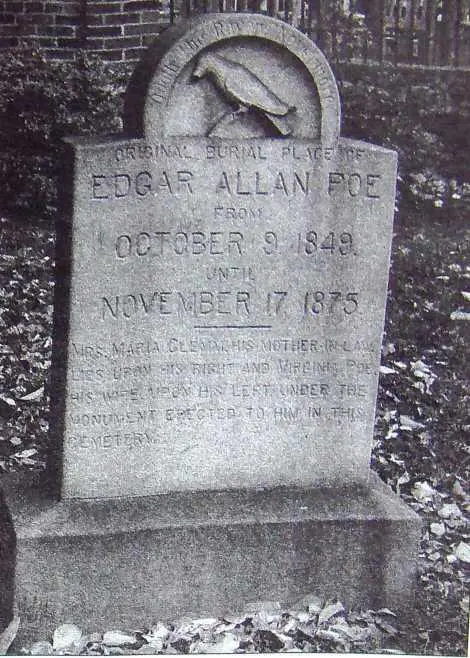 Памятник на могиле ЭА По Эдгара Аллана По захоронили на небольшом - фото 16