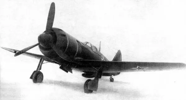 Истребитель 130 на заводских испытаниях начало 1946 г Контуры фюзеляжа - фото 20