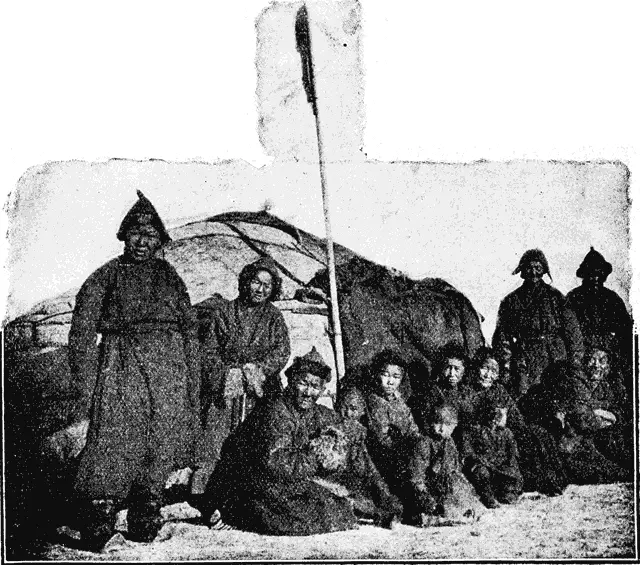 Монголыкочевники у юрты За Бичиктэ в западноюгозападном направлении - фото 48