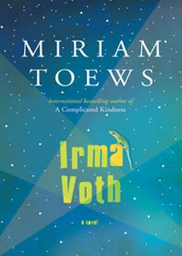 Miriam Toews Irma Voth обложка книги