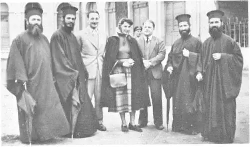 These marvelous monks combed their beards and sang Gregorian chants Well now - фото 4