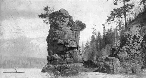 For twenty years shed been Canadas most famous author known throughout the - фото 41