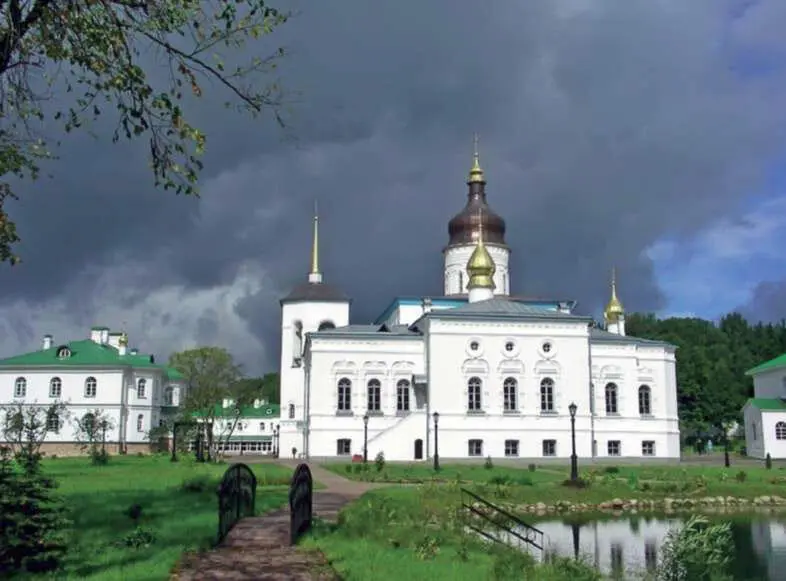 Ил 1 Собор Общий вид Ил 2 Икона Спас Елеазаровский В Б Дорохов И - фото 162