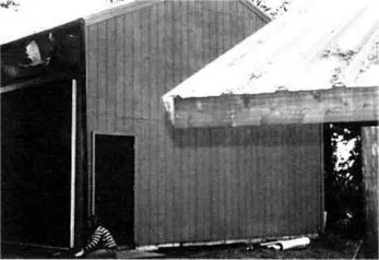 Those who plan ahead can put together a system to collect rainwater from roofs - фото 53