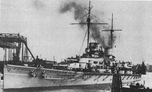 Дерфлингер выходит на ходовые испытания Весна 1914 г Дерфлингер после - фото 65