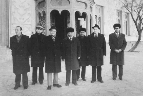 Вместе с Крючковым Остановка по пути в Кабул Генералполковник Г Е Агеев - фото 17
