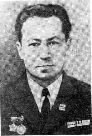 Мастер спорта Степан Козлов награжденный Почетным знаком ДОСААФ СССР Снимок - фото 3