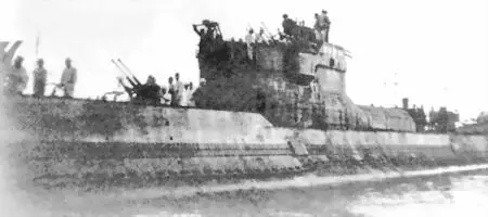 ПЛ I29 в Лориане апрель 1944 г I58 после передачи флоту сентябрь 1944 г - фото 135