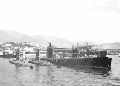 Скоростные лодки после капитуляции Японии слева на право Ha203 Ha204 I203 - фото 139