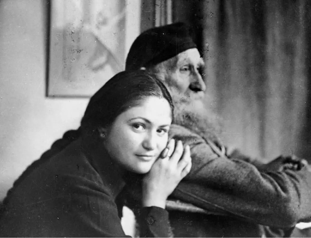 Аристид Майоль и Дина Верни 1944 г Дина Верни 1999 г Высоко ценя - фото 58