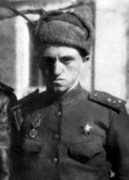 Родился я 29 декабря 1929 г в Минске Наша семья жила на улице Островского - фото 68