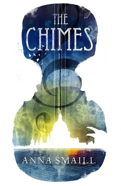 Anna Smaill The Chimes обложка книги