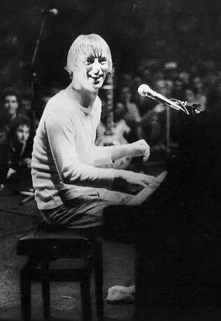 Azteс Camera Modest Mouse Industrial Индастриал Одна из наиболее - фото 67