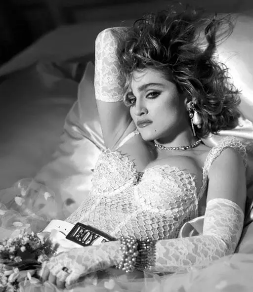 Poll Полл Опрос который проводят обычно один раз в год музыкальные издания - фото 270