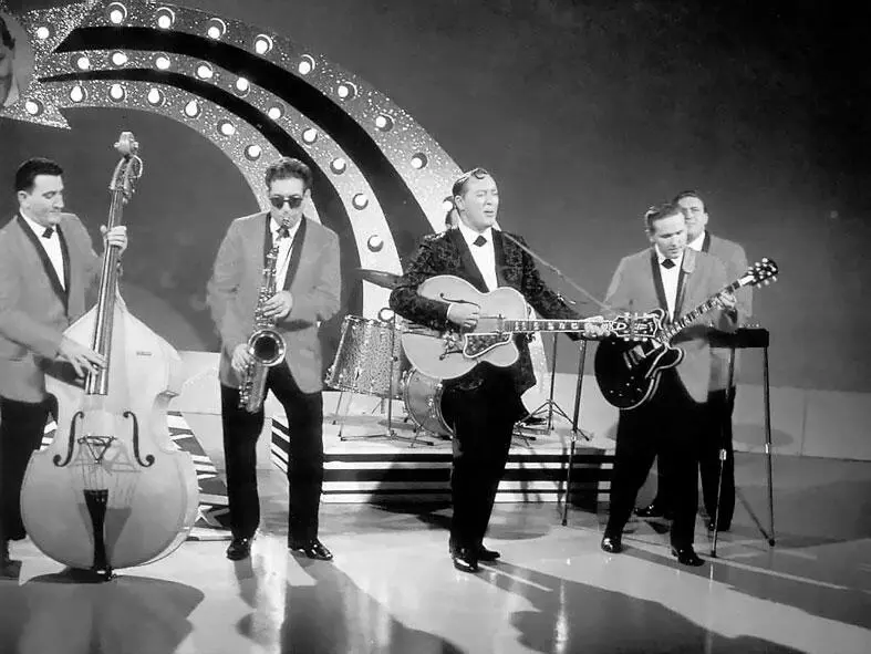 Билл Хэйли и The Comets Rider Райдер Документ насчитывающий от одной до - фото 301