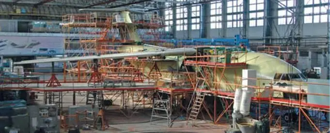 Первый Ан178 на окончательной сборке в цехе ГП Антонов Еще один новый - фото 11