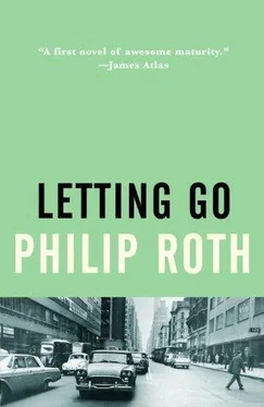 Philip Roth Letting Go обложка книги