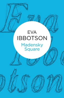 Eva Ibbotson Madensky Square обложка книги