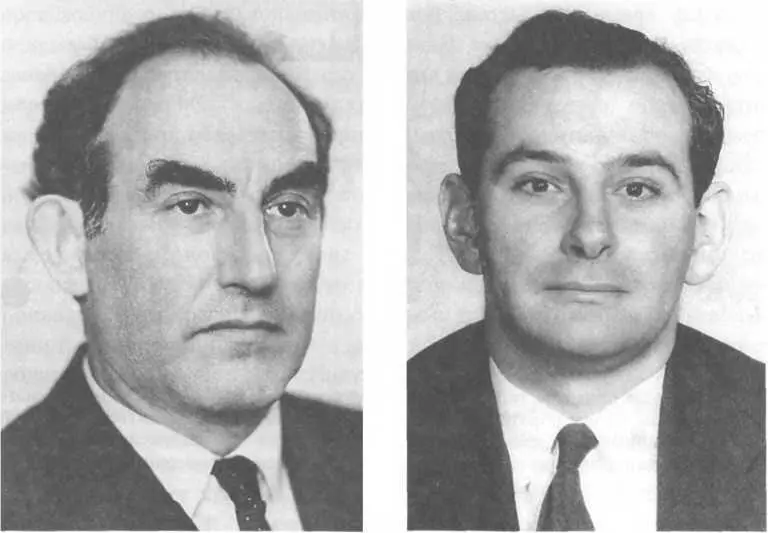 Слева Виталий Лазаревич Гинзбург фото 1962 г человек который представил - фото 73