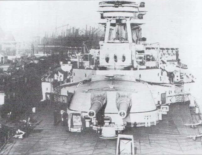 Линейный крейсер Корейджес 1916 год Кормовая 381мм башня и 102мм - фото 71