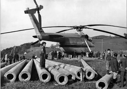 Уникальность проекта определила и новизну конструктивных решений практически - фото 58