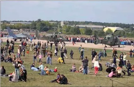 С 16 по 21 августа пройдет 10й Международный авиационнокосмический салон - фото 48