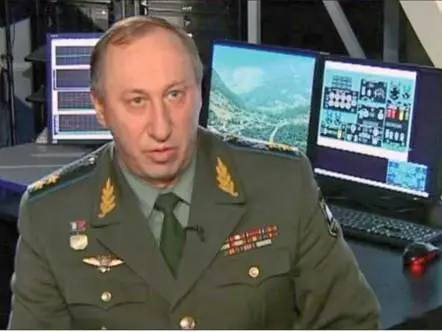 АВ Сурцуков Интуиция Б самом начале 90х годов прошлого века на территории - фото 62