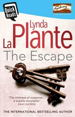 Lynda Plante The Escape обложка книги