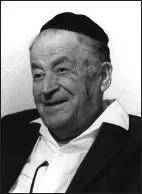 SY Agnon 18881970 was the central figure of modern Hebrew literature and - фото 11