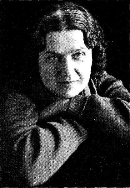 Мама 1942 год Сразу после болезни она послала эту фотографию отцу на фронт - фото 5