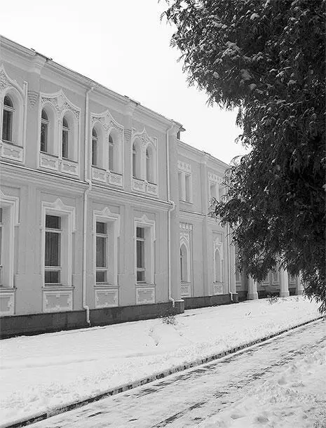Назарьево Фрагмент усадебного дома В Кремле раздавался благовест к вечерне и - фото 77