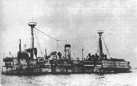 Фусо после подьема 1898 г Орудийные оси совпадали с диагональю каземата - фото 4