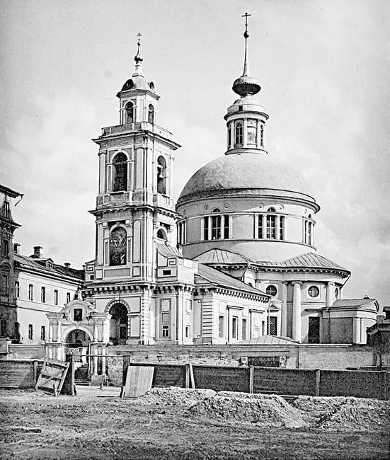 Церковь Спаса в Глинищах Здание с торжественной колоннадой 10 главная - фото 69