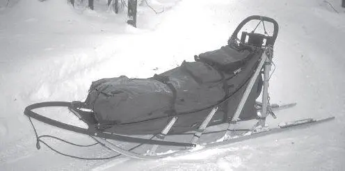 Basket sleds are constructed to be relatively lightweight flexible and - фото 23