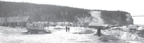 The village of Ruby perches on the south bank of the milewide Yukon It was a - фото 93