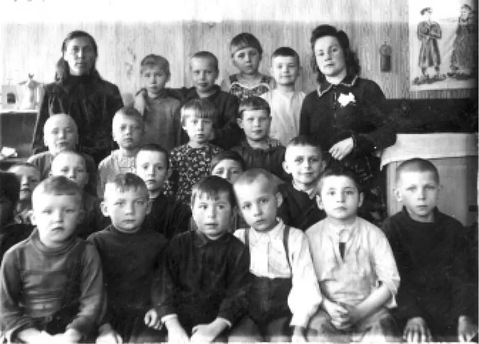 Детский сад 1949 Девятиклассники 1958 Железнодорожница 1950е - фото 377