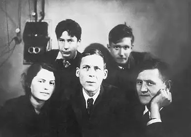 В оптической лаборатории МГУ 40е годы До 1946 г Леонтович читает лекции в - фото 6