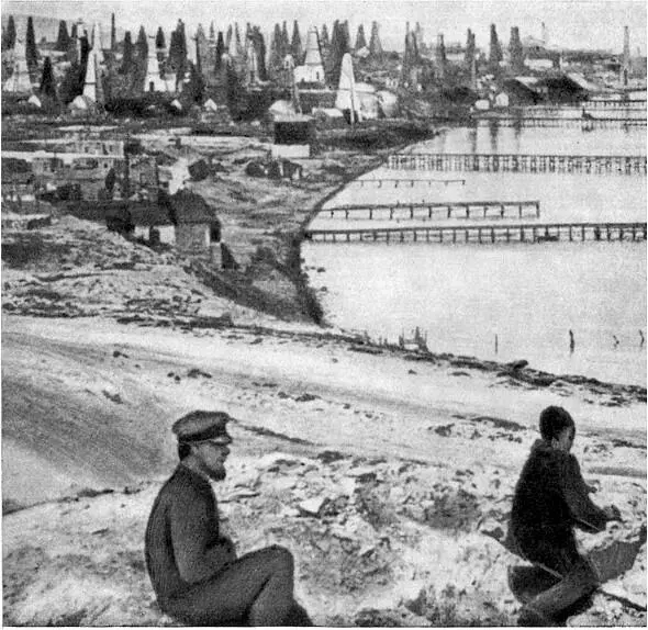 Баку 1908 г В таком доме жили родители В Емельянова Отец и мать В - фото 3