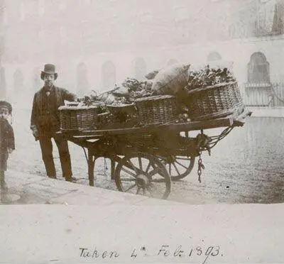 Costermongers loved to use the secret language of backslang Backslang The - фото 71