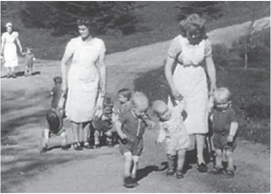 From 1939 to March 1945 Kinderheim Taunus was up and running in Wiesbaden with - фото 45