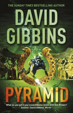 David Gibbins Pyramid обложка книги