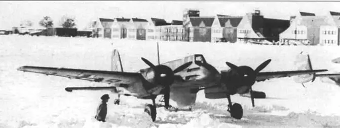 Ранний Hs 129B2 WNr0280 DQZO вооруженный пушкой Flak 18 Обратите - фото 106