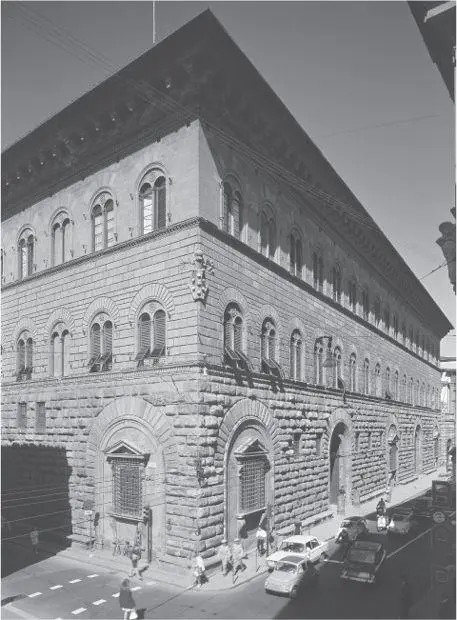 Palazzo Medici the house that Cosimo built Inside there are two spacious - фото 9