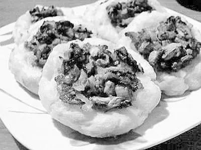 ЛЕПЁШКИ КАРТОФЕЛЬНЫЕ Картофель 15 шт мука 2 стакана дрожжи 20 г - фото 16